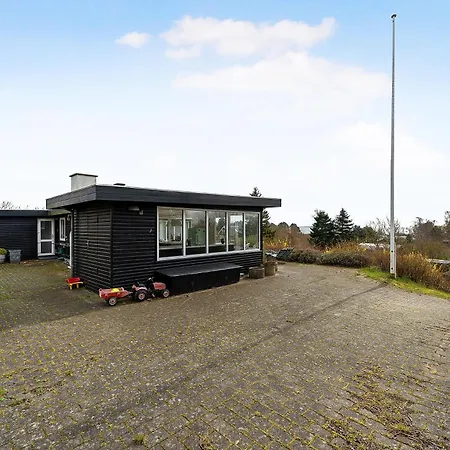 Beautiful In With 3 Bedrooms And Wifi Feriehus *